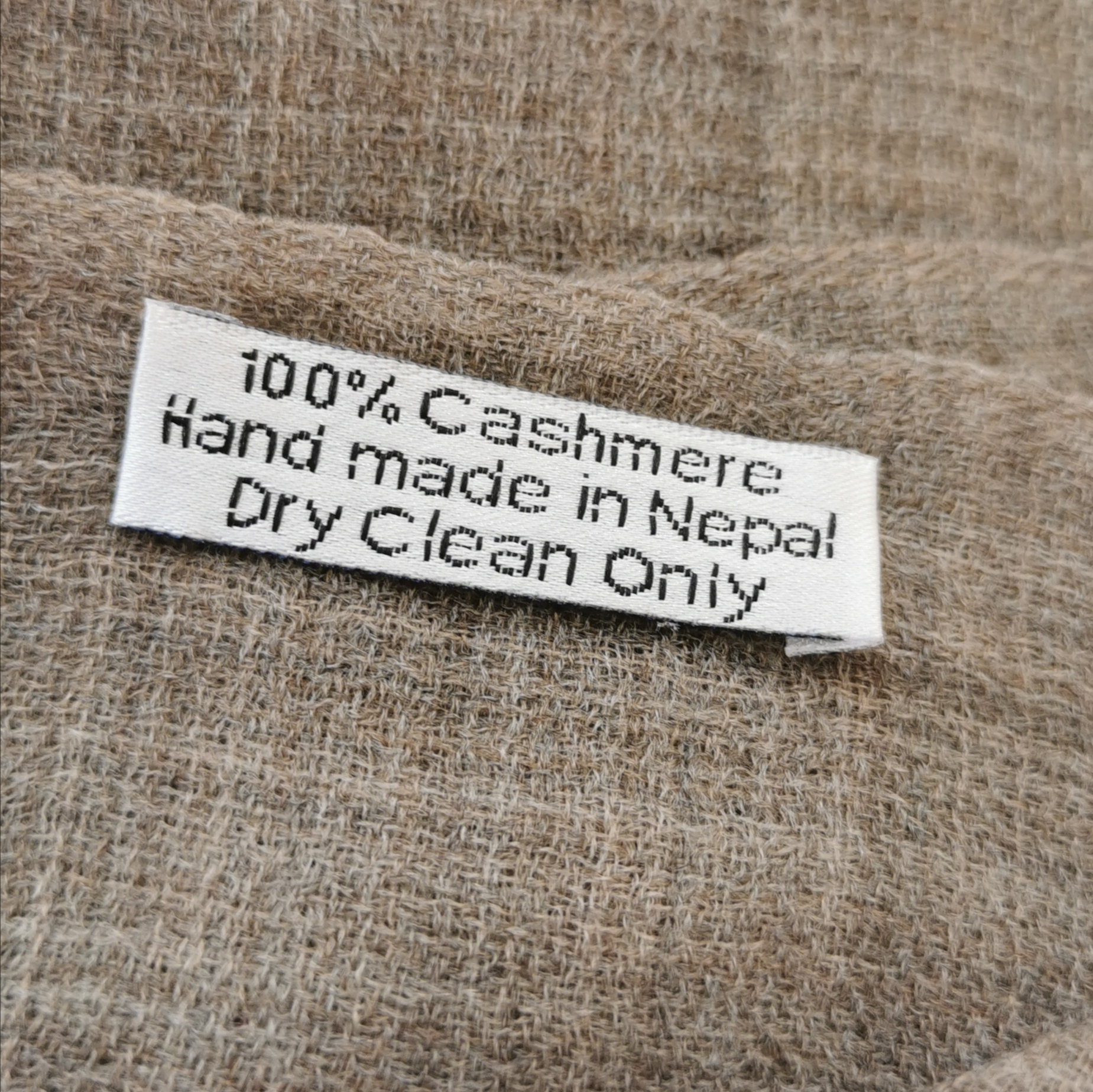 Camelfarvet cashmere sjal Camelfarvet cashmere sjal