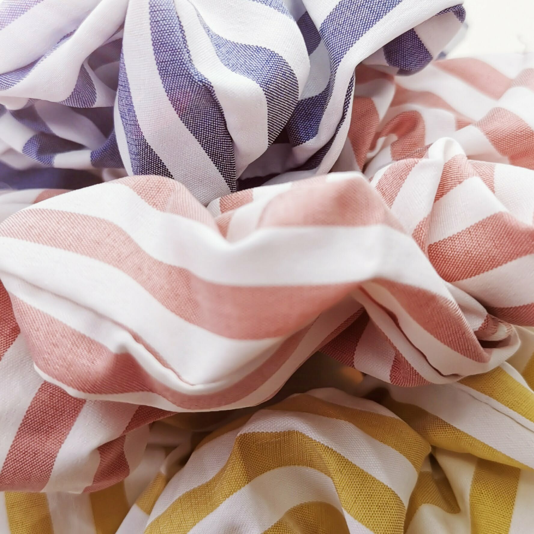 Almue scrunchies Almue scrunchies