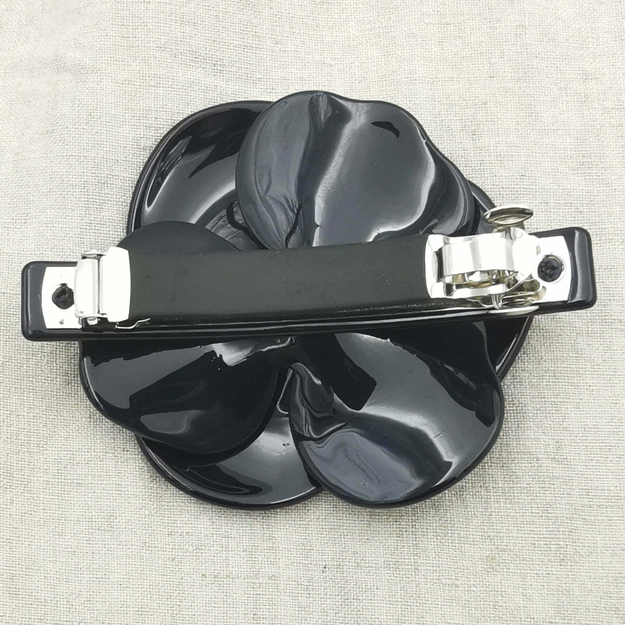 Stort blomster hårspænde med smukke rhinsten - midnatsblå Stort blomster hårspænde med smukke rhinsten - midnatsblå