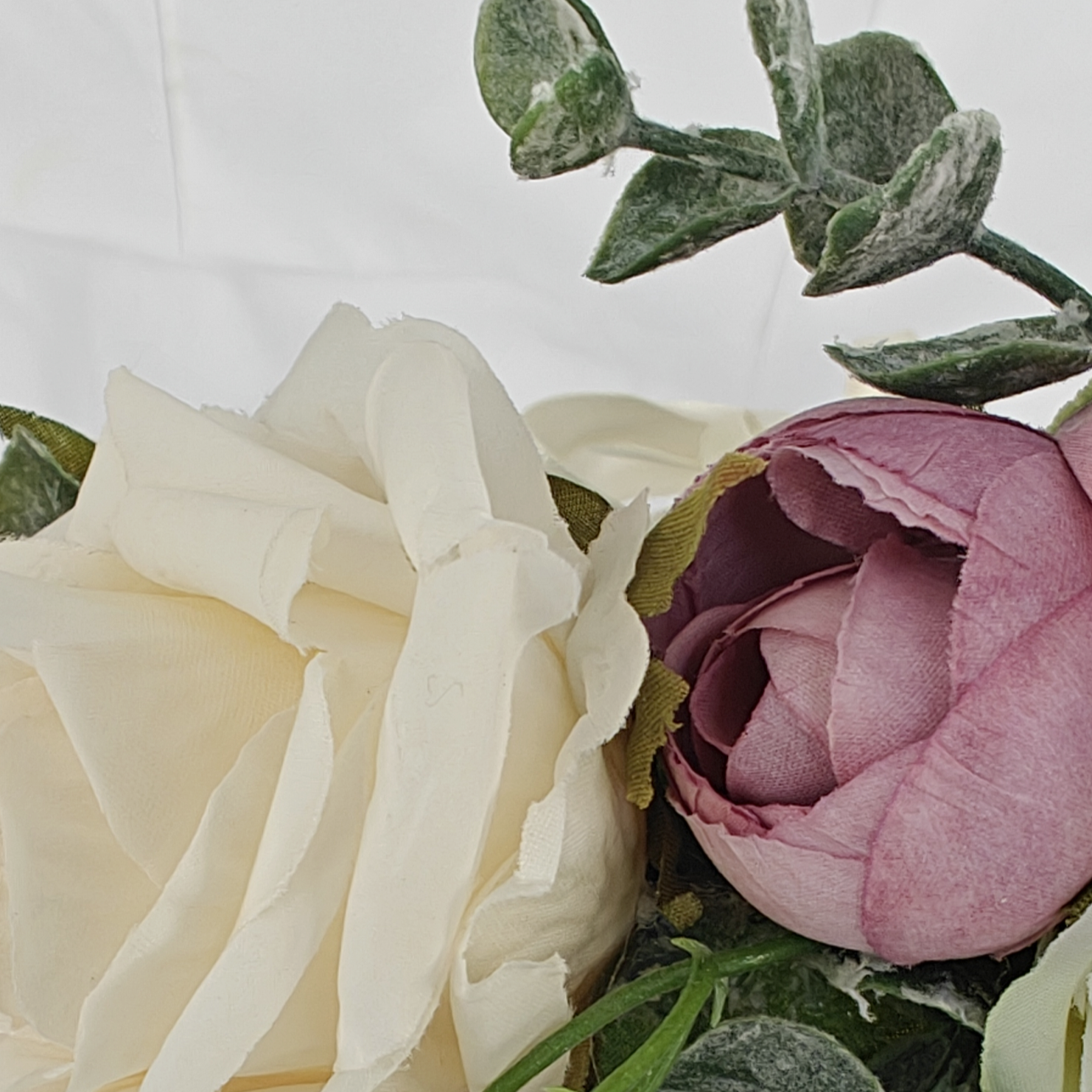 Romantisk blomsterhårkrans Romantisk blomsterhårkrans